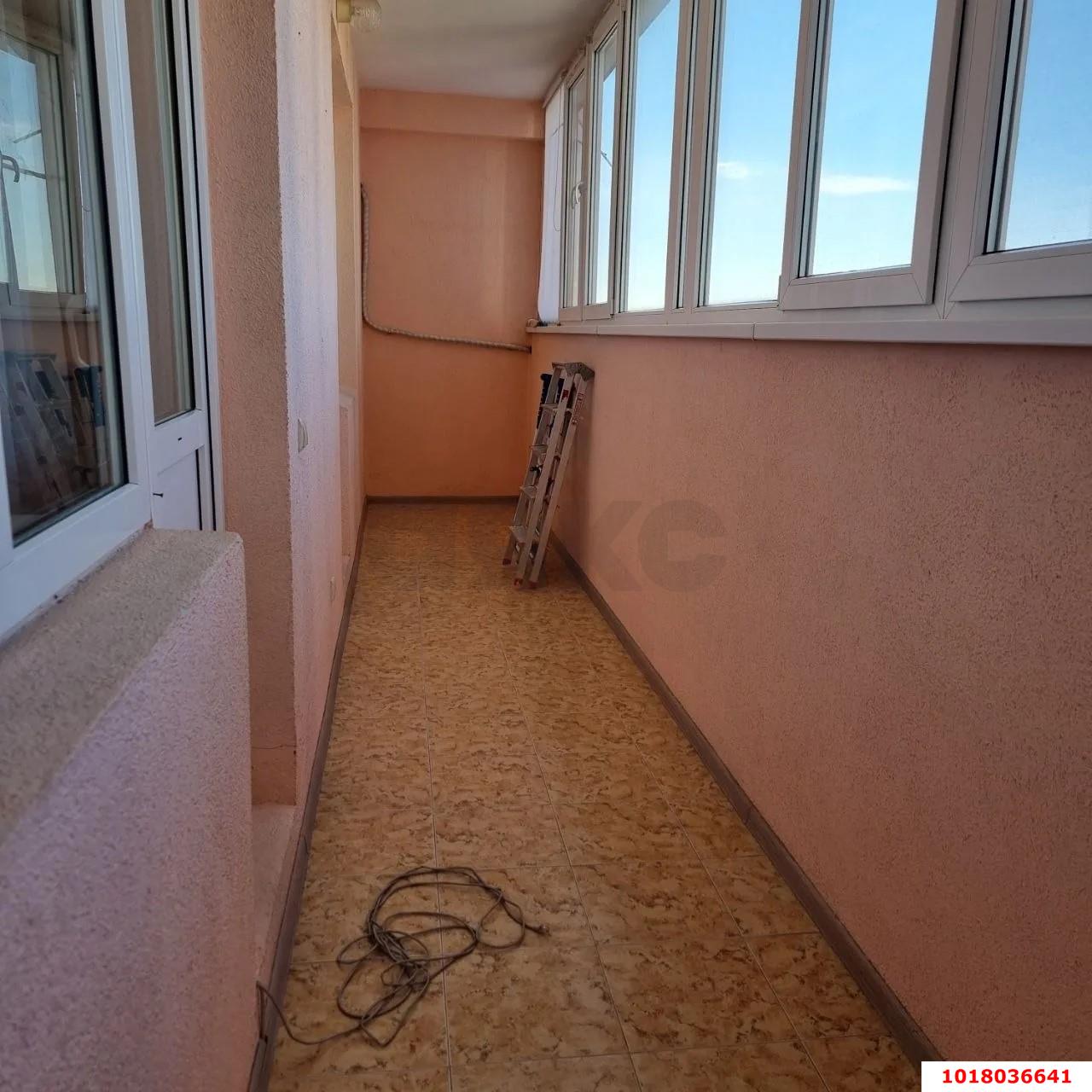 Фото №10: 3-комнатная квартира <span class="whitespace-nowrap">130 м²</span>, <span class="whitespace-nowrap">7/23 эт.</span> - Краснодар, Западный внутригородской округ, мкр. Центральный, ул. Кубанская набережная, 31/1
