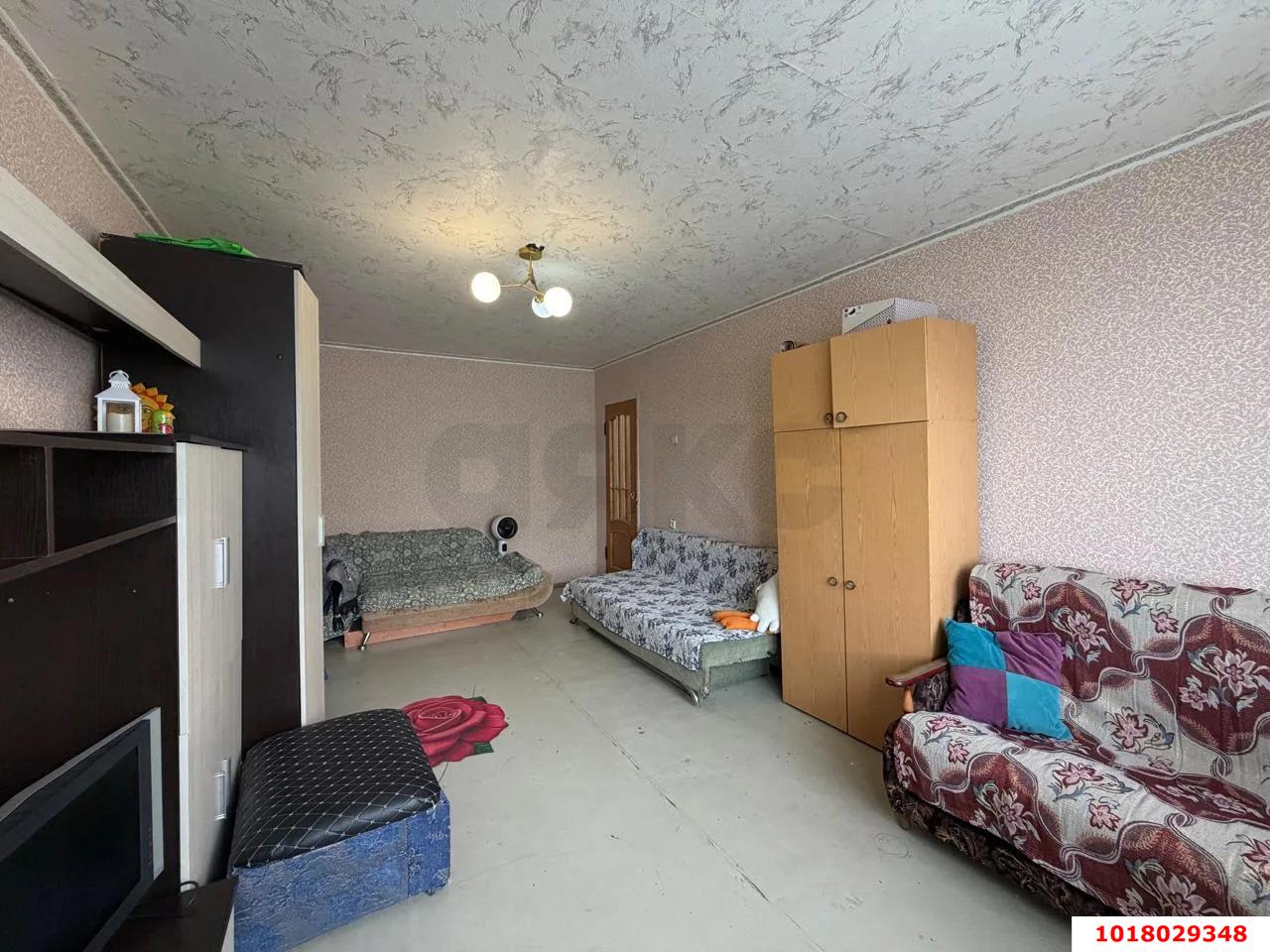 Фото №3: 1-комнатная квартира <span class="whitespace-nowrap">36 м²</span>, <span class="whitespace-nowrap">5/12 эт.</span> - Краснодар, Карасунский внутригородской округ, мкр. Комсомольский, ул. Уральская, 196