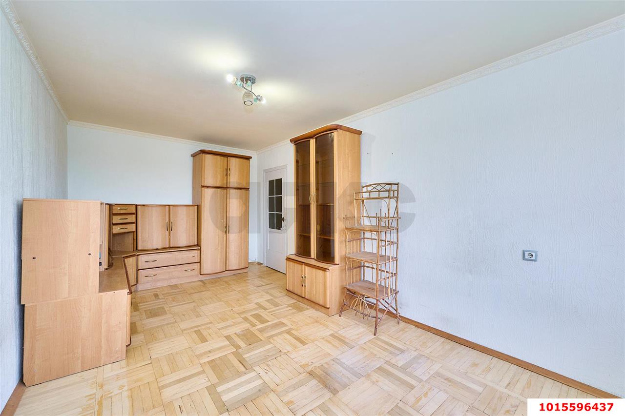 Фото №11: 3-комнатная квартира <span class="whitespace-nowrap">64 м²</span>, <span class="whitespace-nowrap">4/5 эт.</span> - Краснодар, Центральный внутригородской округ, мкр. Центральный, ул. Путевая, 66