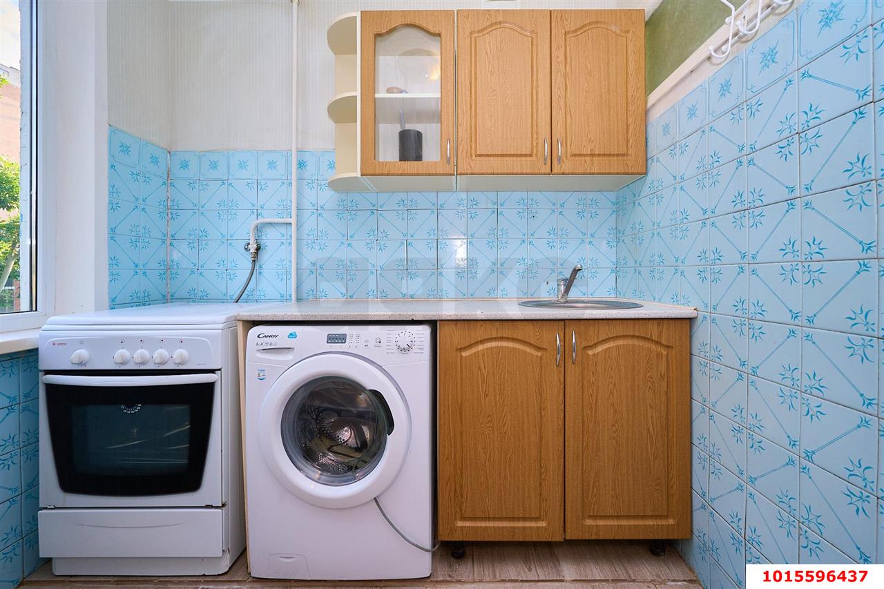 Фото №4: 3-комнатная квартира <span class="whitespace-nowrap">64 м²</span>, <span class="whitespace-nowrap">4/5 эт.</span> - Краснодар, Центральный внутригородской округ, мкр. Центральный, ул. Путевая, 66