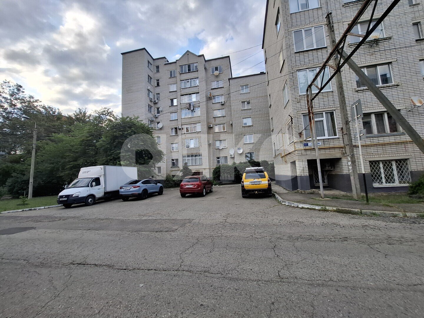 Фото №11: 1-комнатная квартира <span class="whitespace-nowrap">48 м²</span>, <span class="whitespace-nowrap">3/5 эт.</span> - Майкоп, мкр. квартал Черёмушки, ул. Гайдара, 82к1