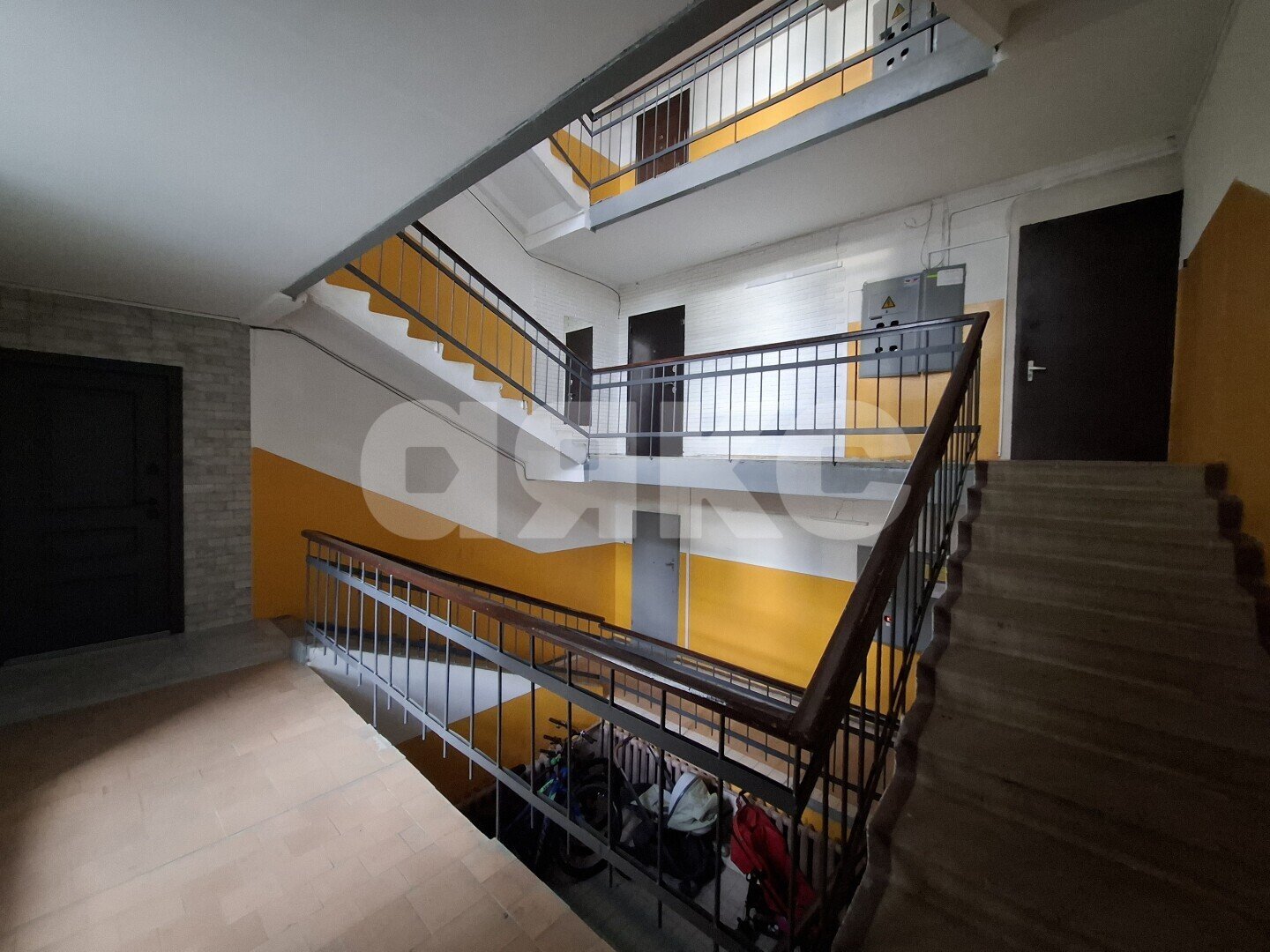 Фото №8: 1-комнатная квартира <span class="whitespace-nowrap">48 м²</span>, <span class="whitespace-nowrap">3/5 эт.</span> - Майкоп, мкр. квартал Черёмушки, ул. Гайдара, 82к1