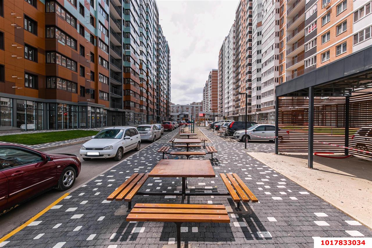 Фото №15: 1-комнатная квартира <span class="whitespace-nowrap">40 м²</span>, <span class="whitespace-nowrap">6/17 эт.</span> - Краснодар, Прикубанский внутригородской округ, Россинского, мкр. жилой комплекс Россинский Парк, ул. Командорская, 15/1