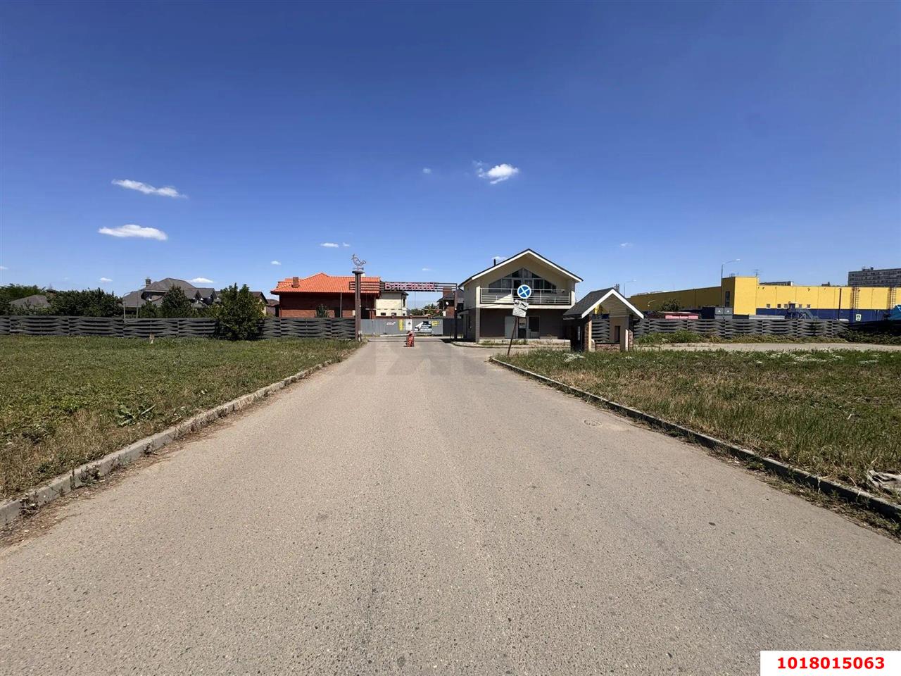 Фото №8: Земельный участок под ИЖС <span class="whitespace-nowrap">5 сот.</span> - Краснодар, Прикубанский внутригородской округ, мкр. КП Близкий, ул. Константина Гондаря, 35