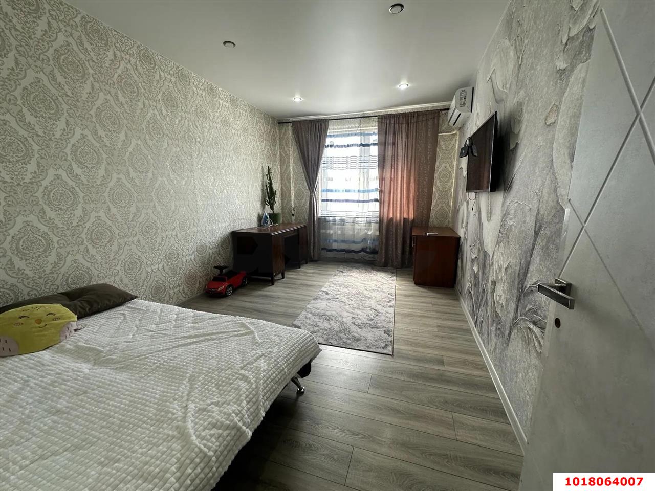 Фото №6: 3-комнатная квартира <span class="whitespace-nowrap">85 м²</span>, <span class="whitespace-nowrap">7/8 эт.</span> - Краснодар, Прикубанский внутригородской округ, мкр. жилой комплекс Краски, ул. Краеведа Соловьёва, 6к7