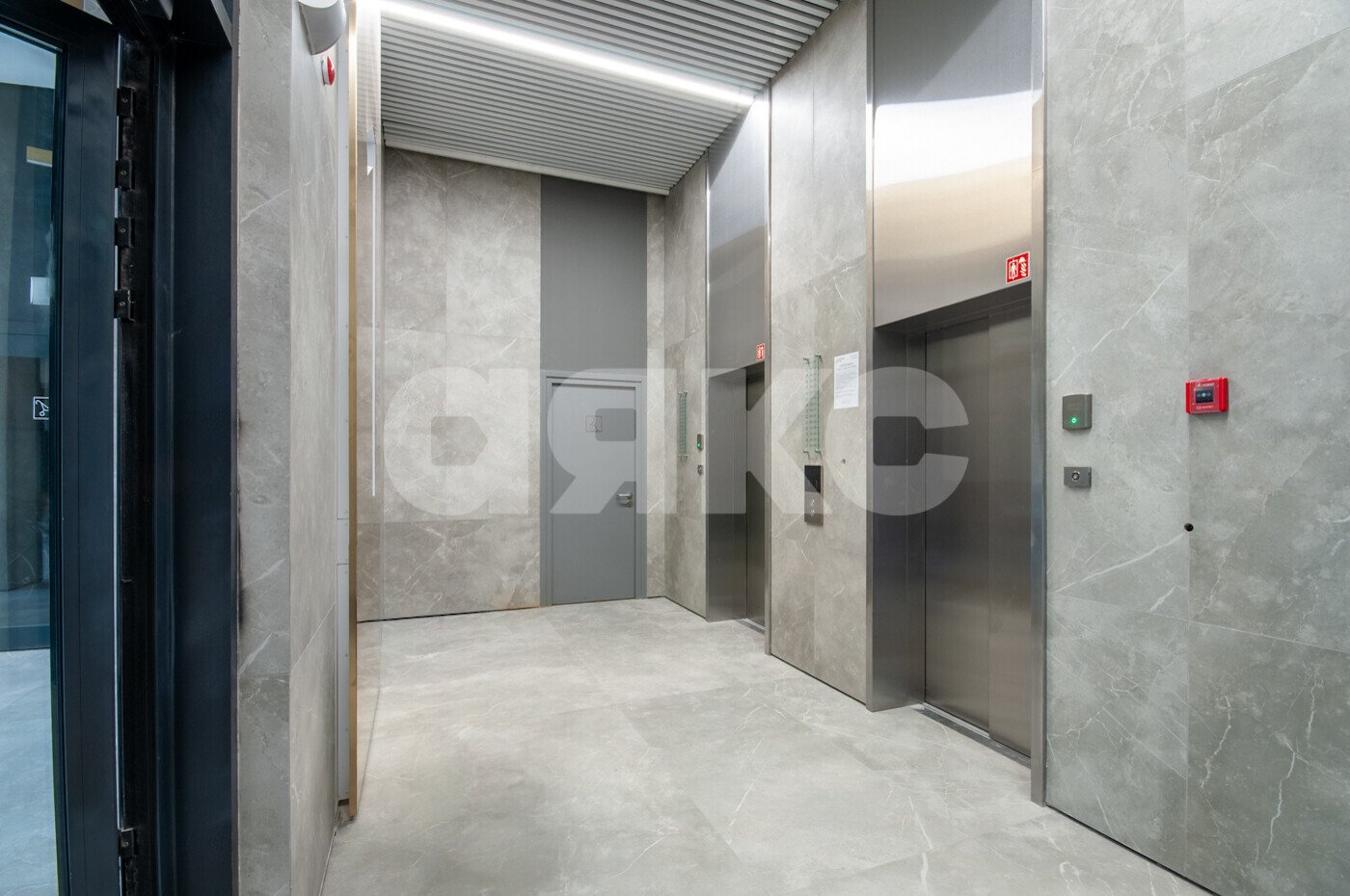 Фото №26: 1-комнатная квартира <span class="whitespace-nowrap">34 м²</span>, <span class="whitespace-nowrap">20/30 эт.</span> - Москва, пр-д Строительный, 9к1