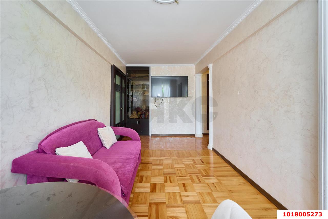 Фото №5: 3-комнатная квартира <span class="whitespace-nowrap">62 м²</span>, <span class="whitespace-nowrap">5/5 эт.</span> - Краснодар, Прикубанский внутригородской округ, мкр. Фестивальный, ул. Гагарина, 79