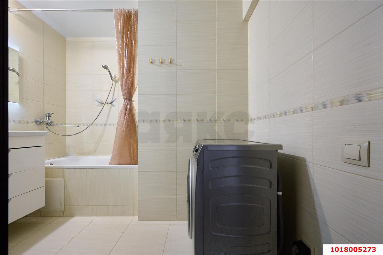 Фото №8: 3-комнатная квартира <span class="whitespace-nowrap">62 м²</span>, <span class="whitespace-nowrap">5/5 эт.</span> - Краснодар, Прикубанский внутригородской округ, мкр. Фестивальный, ул. Гагарина, 79