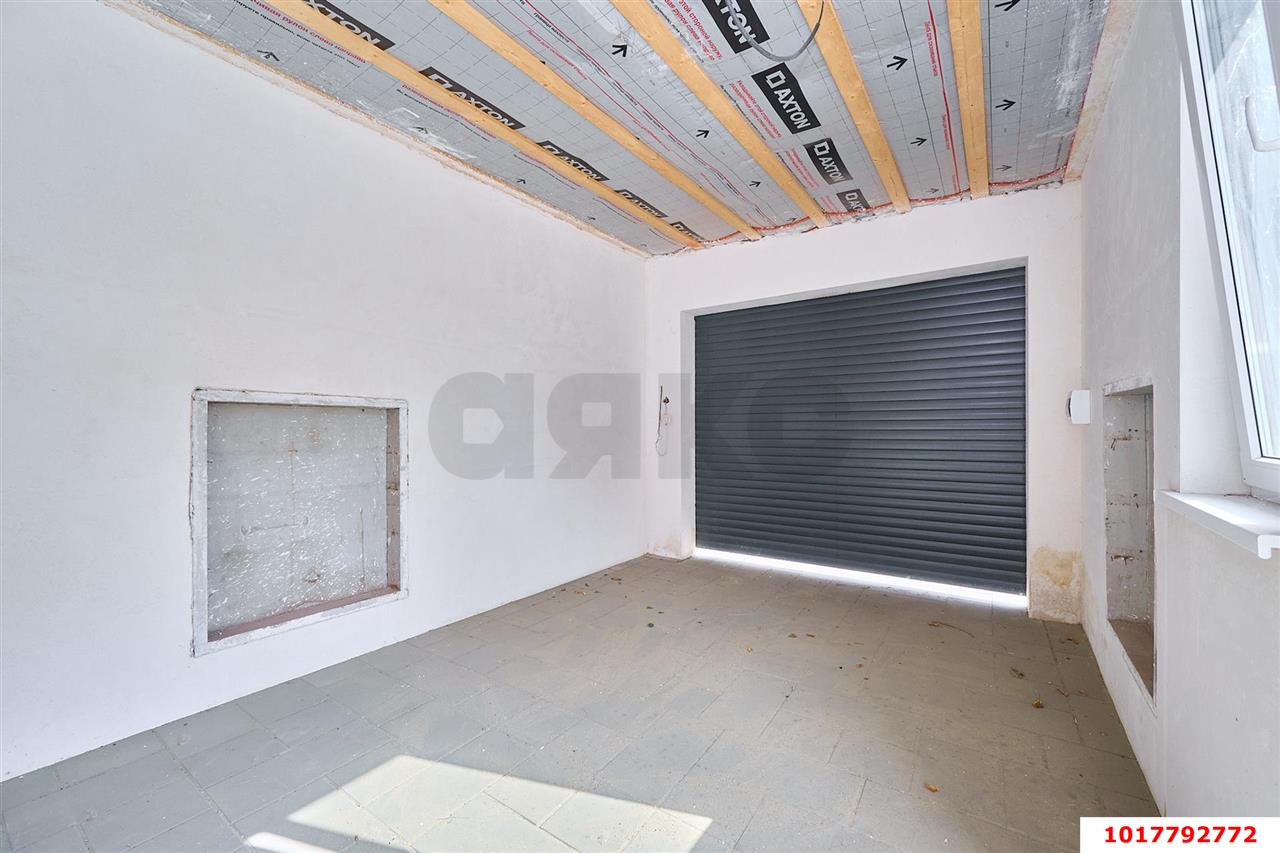 Фото №27: Дом <span class="whitespace-nowrap">220 м²</span> <span class="whitespace-nowrap">+ 4 сот.</span>, <span class="whitespace-nowrap">2 эт.</span> - Краснодар, Прикубанский внутригородской округ, мкр. Славянский, ул. имени Толбухина, 14