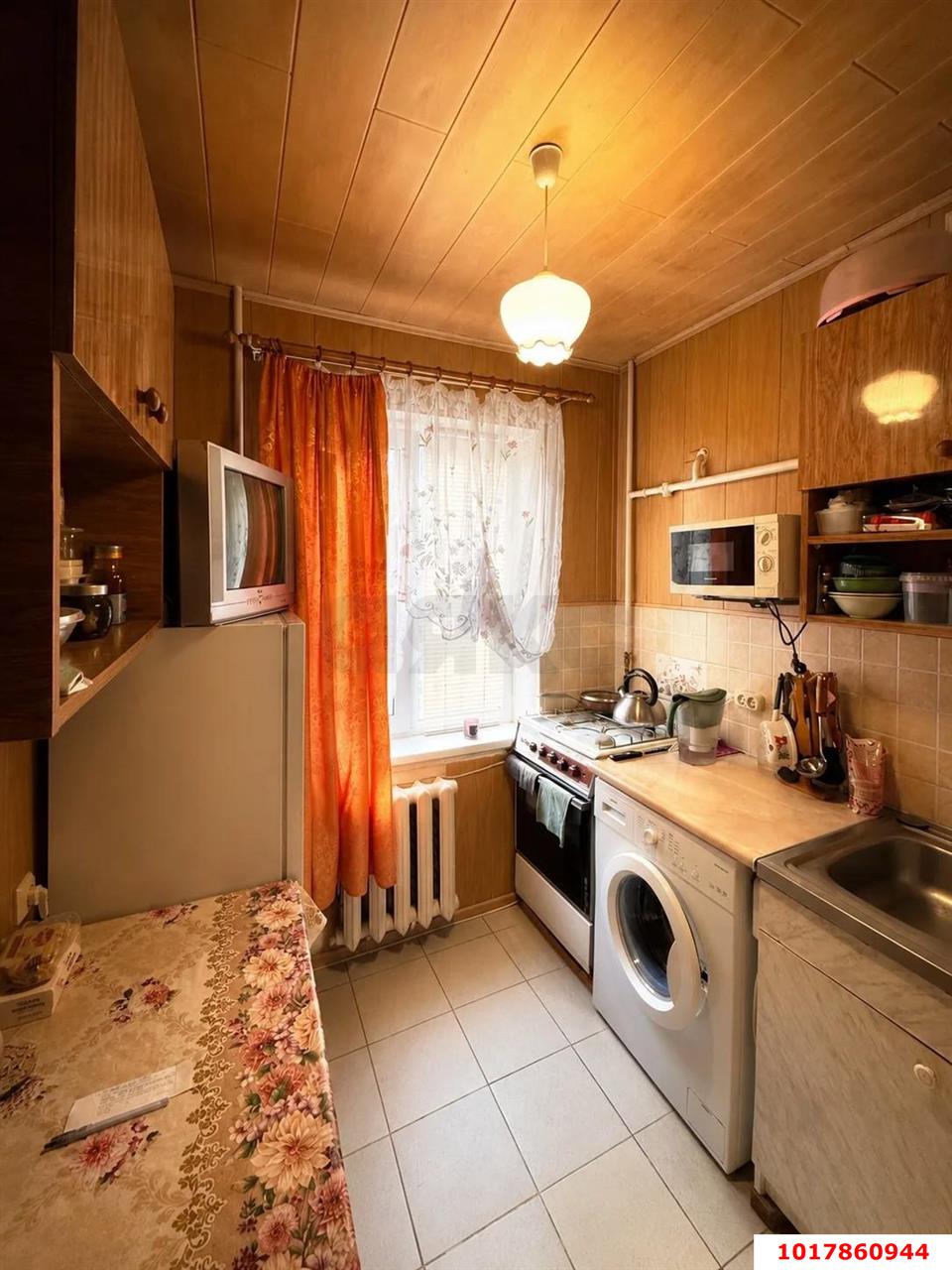 Фото №1: 1-комнатная квартира <span class="whitespace-nowrap">21 м²</span>, <span class="whitespace-nowrap">1/5 эт.</span> - Краснодар, Карасунский внутригородской округ, мкр. Хлопчато-бумажный Комбинат, ул. Новгородская, 13
