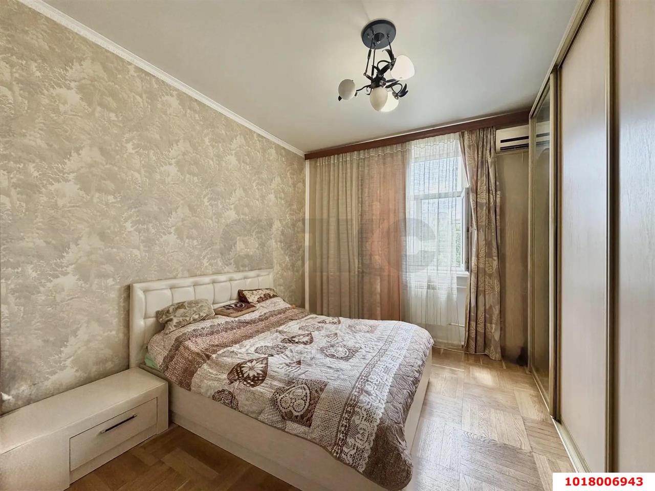 Фото №2: 2-комнатная квартира <span class="whitespace-nowrap">57 м²</span>, <span class="whitespace-nowrap">4/4 эт.</span> - Краснодар, мкр. Западный внутригородской округ, ул. имени Дзержинского, 3