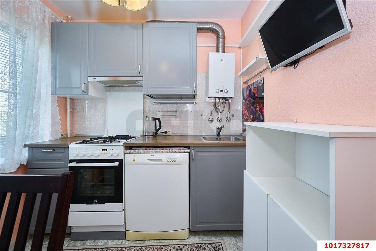 Фото №13: 2-комнатная квартира <span class="whitespace-nowrap">48 м²</span>, <span class="whitespace-nowrap">4/5 эт.</span> - Краснодар, Прикубанский внутригородской округ, мкр. Славянский, ул. Темрюкская, 74