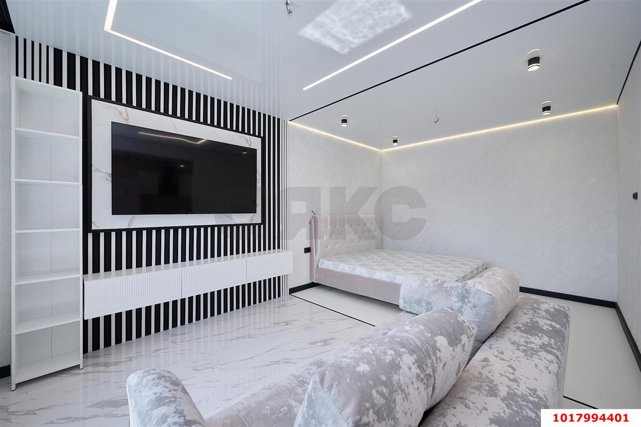 Фото №6: 1-комнатная квартира <span class="whitespace-nowrap">49 м²</span>, <span class="whitespace-nowrap">13/24 эт.</span> - Краснодар, Прикубанский внутригородской округ, Фестивальный, Отделение № 1 совхоза Солнечный, мкр. ЖК Седьмой Континент, ул. Совхозная, 1к4