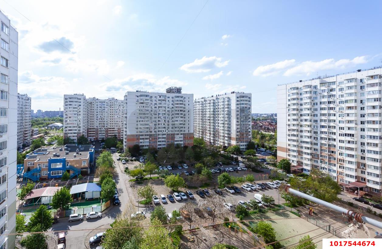Фото №12: 2-комнатная квартира <span class="whitespace-nowrap">71 м²</span>, <span class="whitespace-nowrap">14/14 эт.</span> - Краснодар, Прикубанский внутригородской округ, мкр. Московский, ул. имени Николая Семеновича Котлярова, 17