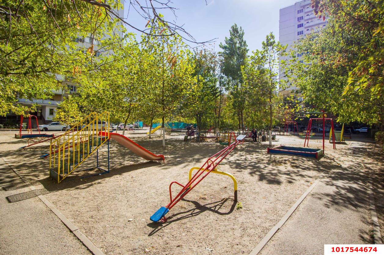Фото №10: 2-комнатная квартира <span class="whitespace-nowrap">71 м²</span>, <span class="whitespace-nowrap">14/14 эт.</span> - Краснодар, Прикубанский внутригородской округ, мкр. Московский, ул. имени Николая Семеновича Котлярова, 17