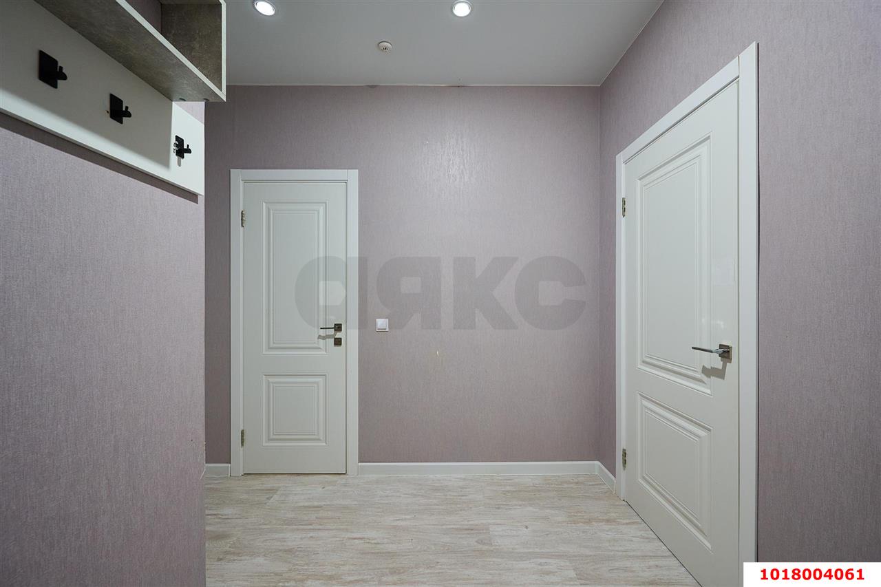 Фото №8: 1-комнатная квартира <span class="whitespace-nowrap">49 м²</span>, <span class="whitespace-nowrap">3/9 эт.</span> - Новая Адыгея, мкр. жилой комплекс Мега-Победа 2, ул. Песочная, 1к3