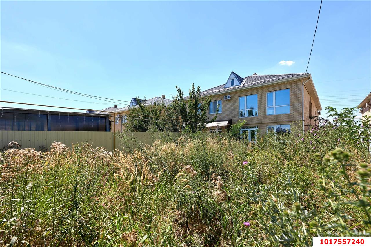 Фото №5: Дом <span class="whitespace-nowrap">129 м²</span> <span class="whitespace-nowrap">+ 3 сот.</span>, <span class="whitespace-nowrap">2 эт.</span> - Краснодар, Прикубанский внутригородской округ, мкр. КП Крепость, ул. Раевская, 167/1