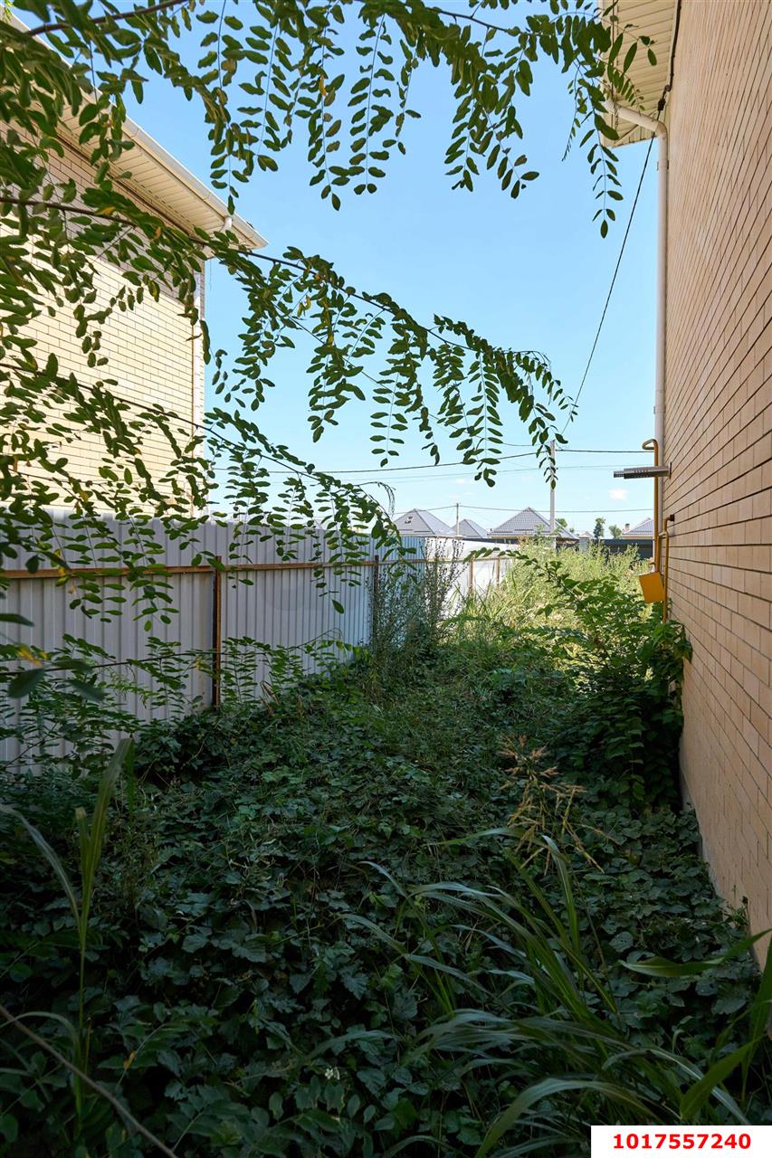 Фото №8: Дом <span class="whitespace-nowrap">129 м²</span> <span class="whitespace-nowrap">+ 3 сот.</span>, <span class="whitespace-nowrap">2 эт.</span> - Краснодар, Прикубанский внутригородской округ, мкр. КП Крепость, ул. Раевская, 167/1