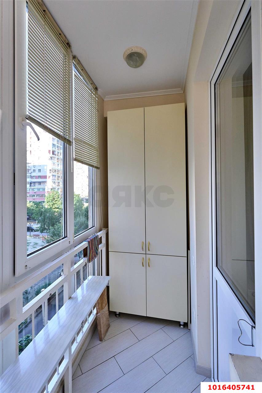 Фото №10: 3-комнатная квартира <span class="whitespace-nowrap">92 м²</span>, <span class="whitespace-nowrap">4/15 эт.</span> - Краснодар, Прикубанский внутригородской округ, Солнечный, мкр. Фестивальный, ул. Яна Полуяна, 43