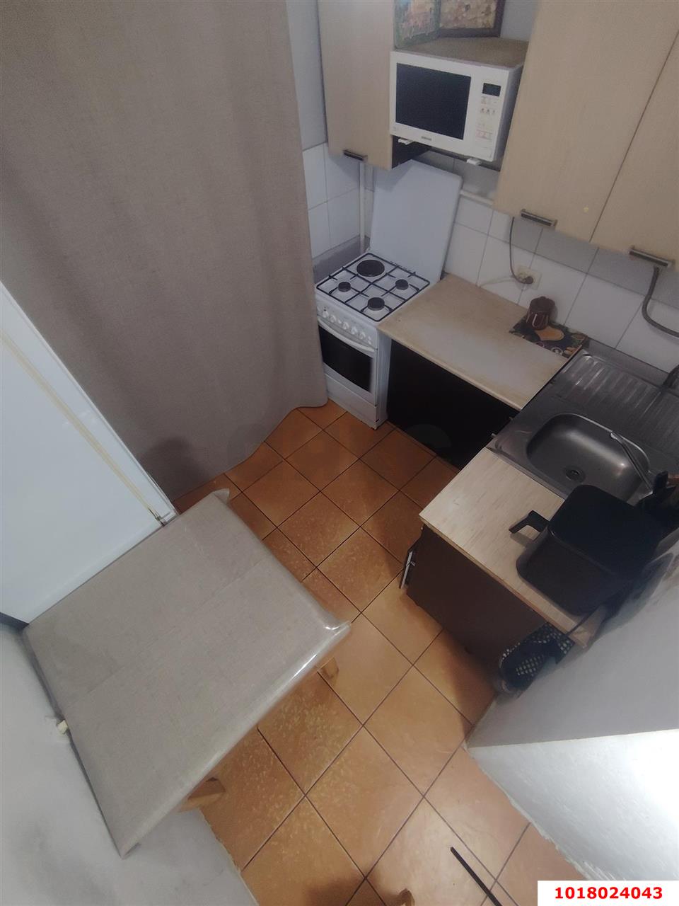 Фото №6: 3-комнатная квартира <span class="whitespace-nowrap">56 м²</span>, <span class="whitespace-nowrap">3/5 эт.</span> - Краснодар, Карасунский внутригородской округ, мкр. Черёмушки, ул. Селезнёва, 130