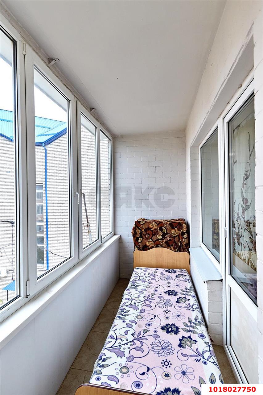 Фото №7: 1-комнатная квартира <span class="whitespace-nowrap">36 м²</span>, <span class="whitespace-nowrap">3/4 эт.</span> - Краснодар, Прикубанский внутригородской округ, мкр. Новый, ул. Хлебосольная, 8