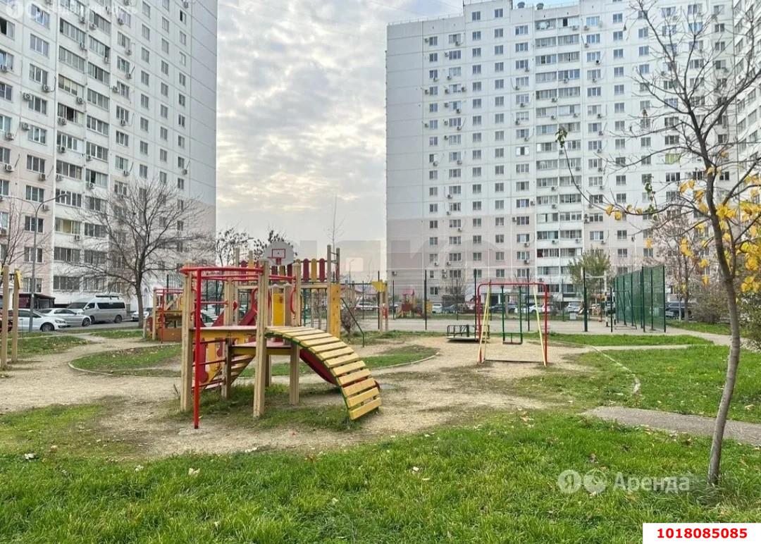 Фото №10: 1-комнатная квартира <span class="whitespace-nowrap">42 м²</span>, <span class="whitespace-nowrap">4/16 эт.</span> - Краснодар, Прикубанский внутригородской округ, мкр. Восточно-Кругликовский, ул. Героев-Разведчиков, 42