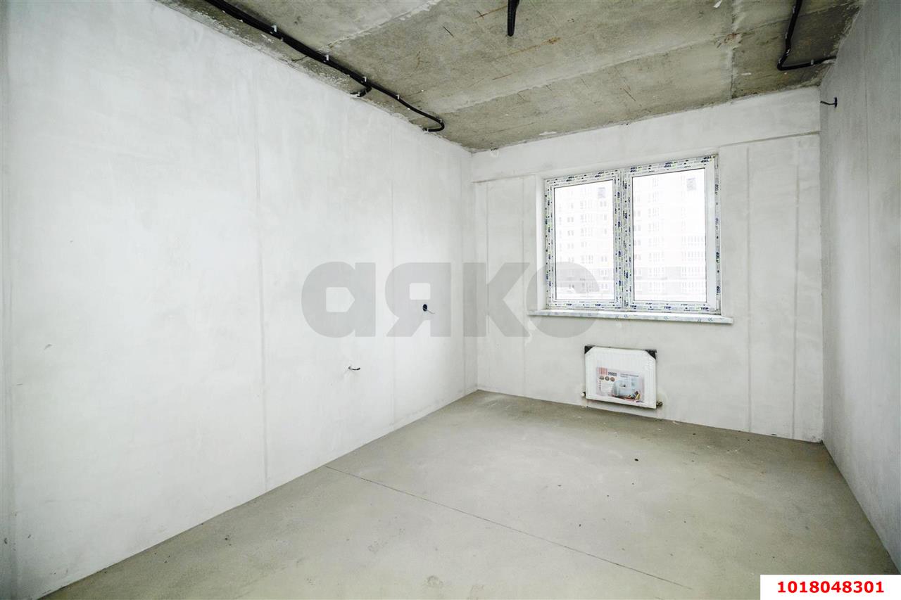 Фото №9: 3-комнатная квартира <span class="whitespace-nowrap">109 м²</span>, <span class="whitespace-nowrap">2/12 эт.</span> - Краснодар, Прикубанский внутригородской округ, мкр. 2-я Площадка, ул. Ветеранов, 85