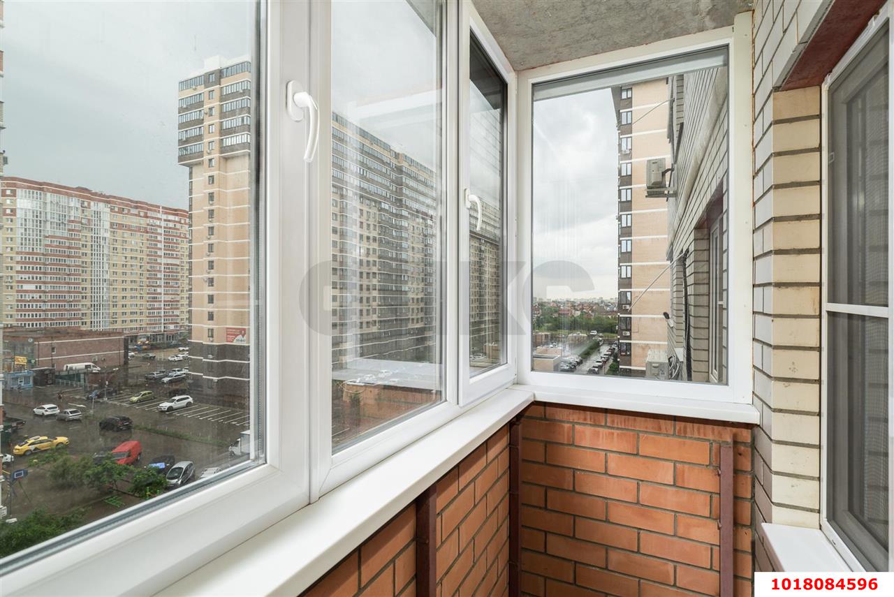 Фото №9: 1-комнатная квартира <span class="whitespace-nowrap">42 м²</span>, <span class="whitespace-nowrap">6/18 эт.</span> - Краснодар, Прикубанский внутригородской округ, имени Петра Метальникова, мкр. жилой комплекс Инсити, ул. Евгении Жигуленко, 11/2