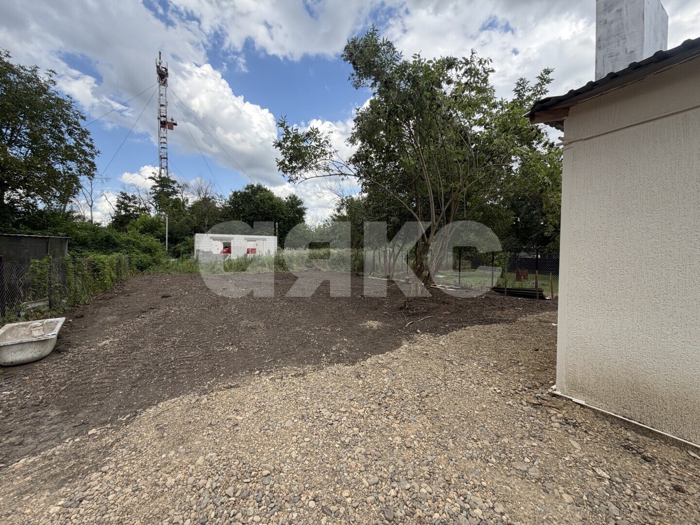 Фото №2: Дом <span class="whitespace-nowrap">49 м²</span> <span class="whitespace-nowrap">+ 4.2 сот.</span>, <span class="whitespace-nowrap">2 эт.</span> - Кореновск, ул. Садовая