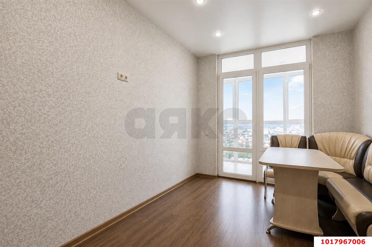 Фото №5: 1-комнатная квартира <span class="whitespace-nowrap">45 м²</span>, <span class="whitespace-nowrap">11/16 эт.</span> - Краснодар, Прикубанский внутригородской округ, Молодёжный, мкр. жилой комплекс Дуэт, ул. Душистая, 79к1