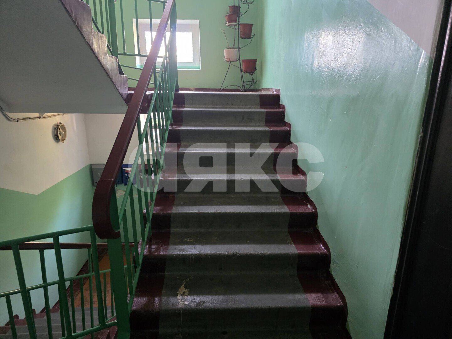 Фото №28: 3-комнатная квартира <span class="whitespace-nowrap">69 м²</span>, <span class="whitespace-nowrap">2/5 эт.</span> - Кореновск, мкр. Военный городок, ул. Циолковского, 34