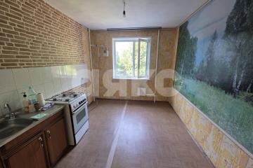 Фото №1: 3-комнатная квартира <span class="whitespace-nowrap">69 м²</span>, <span class="whitespace-nowrap">2/5 эт.</span> - Кореновск, мкр. Военный городок, ул. Циолковского, 34