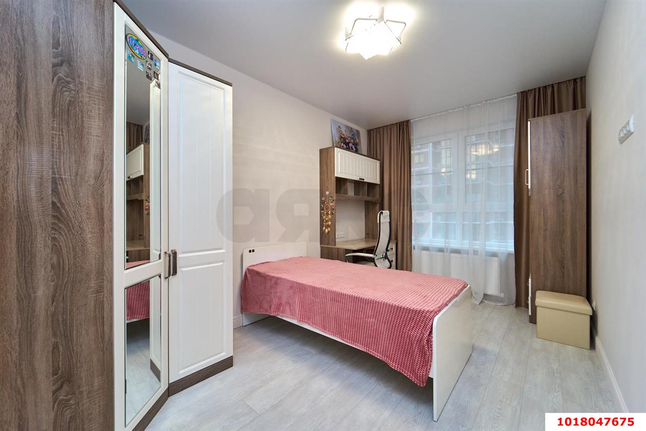 Фото №7: 2-комнатная квартира <span class="whitespace-nowrap">54 м²</span>, <span class="whitespace-nowrap">14/24 эт.</span> - Краснодар, Карасунский внутригородской округ, Черёмушки, мкр. ЖК Рекорд, ул. Новороссийская, 90/2к2