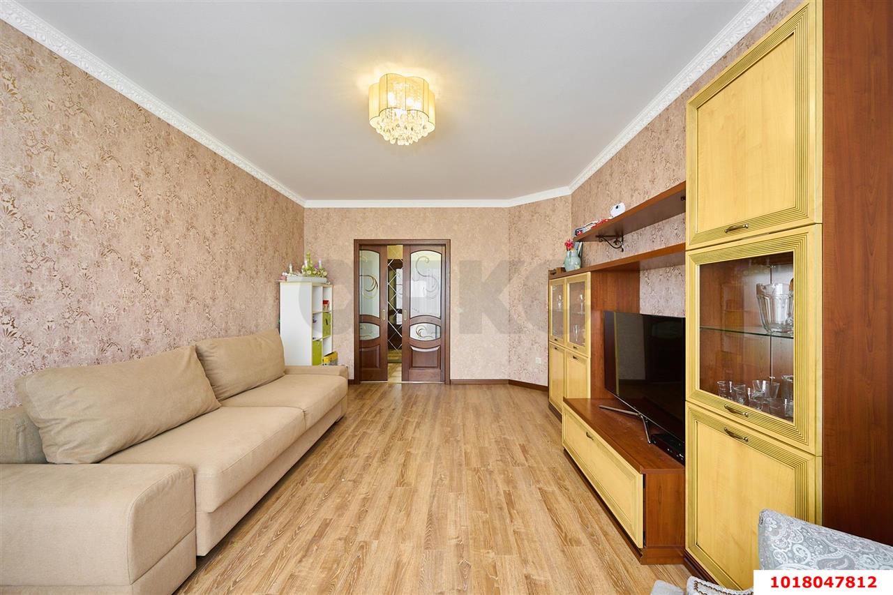 Фото №4: 3-комнатная квартира <span class="whitespace-nowrap">97 м²</span>, <span class="whitespace-nowrap">15/18 эт.</span> - Краснодар, Центральный внутригородской округ, Черёмушки, мкр. ЖК Черёмушки, ул. Кубанская, 47