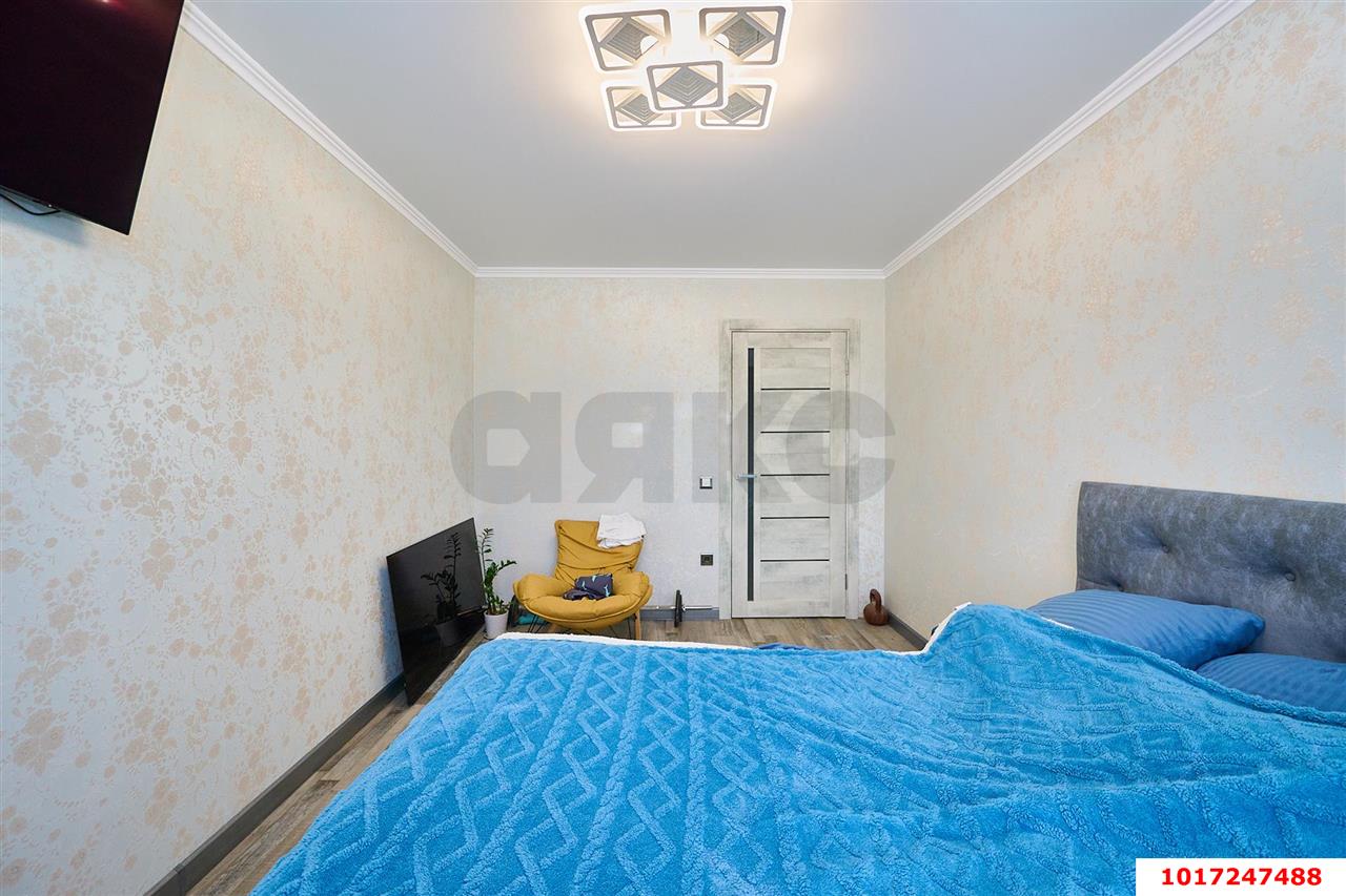 Фото №10: 4-комнатная квартира <span class="whitespace-nowrap">78 м²</span>, <span class="whitespace-nowrap">5/5 эт.</span> - Краснодар, Западный внутригородской округ, мкр. Центральный, ул. Советская, 7