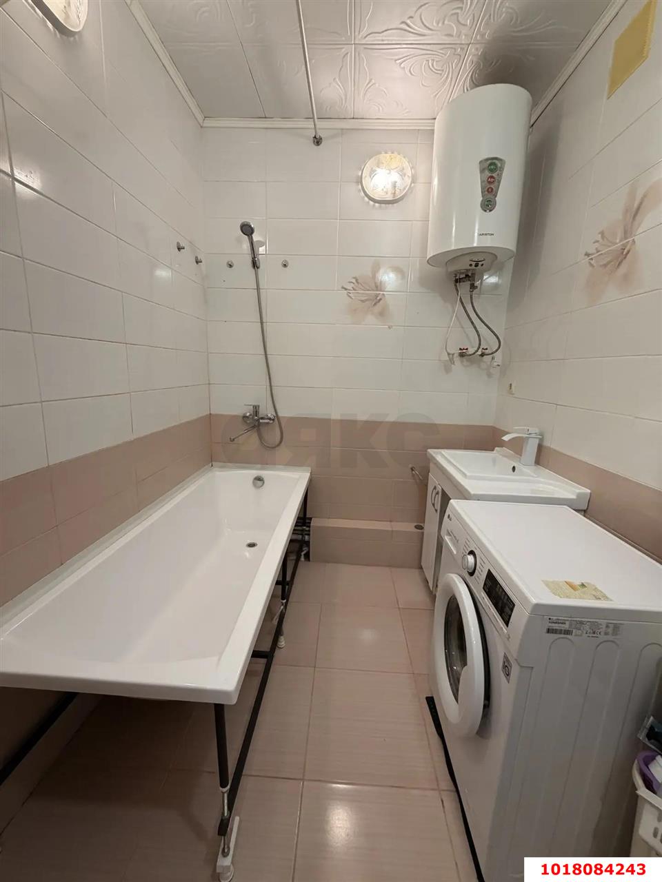 Фото №9: 2-комнатная квартира <span class="whitespace-nowrap">71 м²</span>, <span class="whitespace-nowrap">14/17 эт.</span> - Краснодар, Западный внутригородской округ, ЖК Новый Город, мкр. Юбилейный, б-р Клары Лучко, 10
