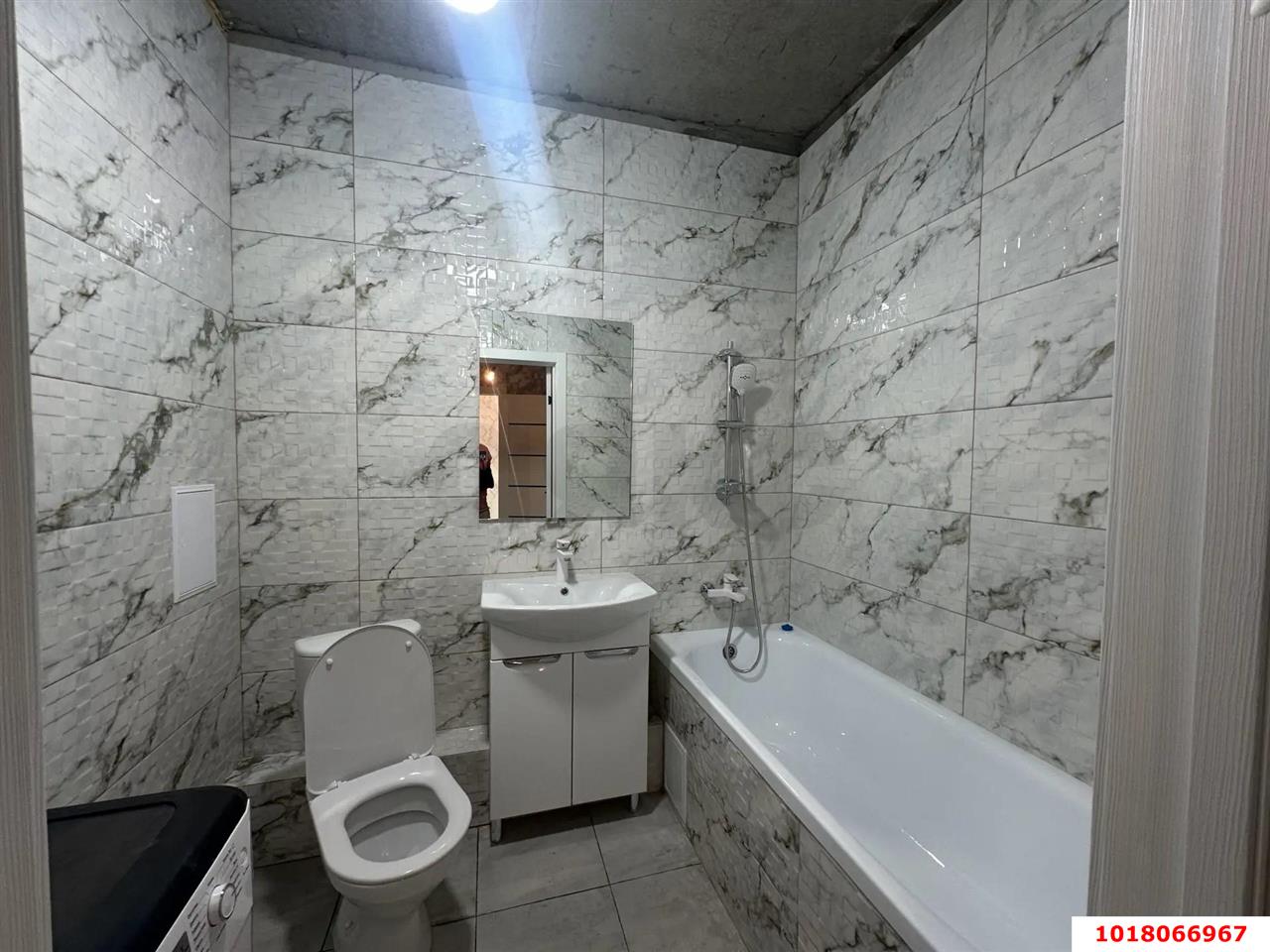 Фото №10: 1-комнатная квартира <span class="whitespace-nowrap">42 м²</span>, <span class="whitespace-nowrap">3/21 эт.</span> - Краснодар, Прикубанский внутригородской округ, мкр. Образцово, ул. Штурвальная, 10