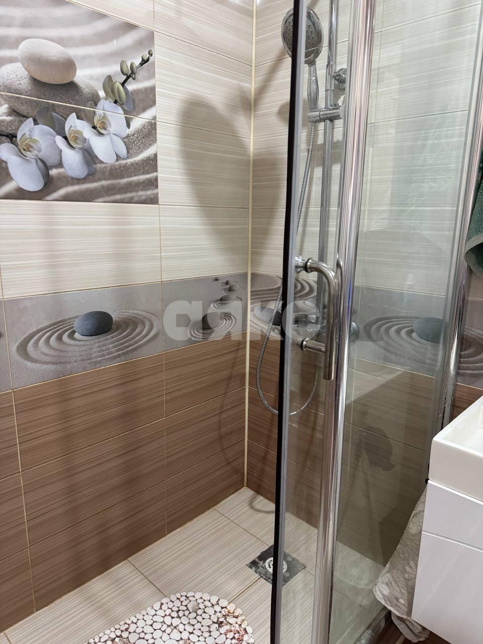 Фото №6: 2-комнатная квартира <span class="whitespace-nowrap">47 м²</span>, <span class="whitespace-nowrap">2/2 эт.</span> - Кореновск, ул. Нижняя, 2