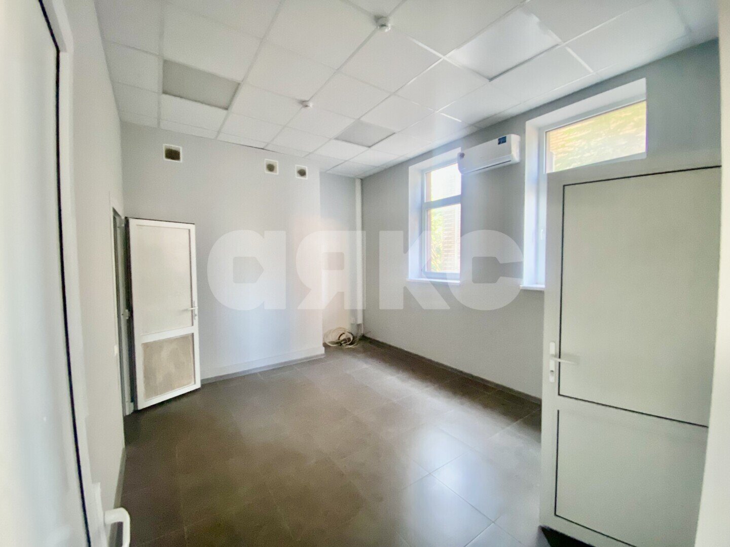 Фото №9: Коммерция <span class="whitespace-nowrap">71 м²</span>, <span class="whitespace-nowrap">1/6 эт.</span> - Анапа, ул. Кати Соловьяновой, 84