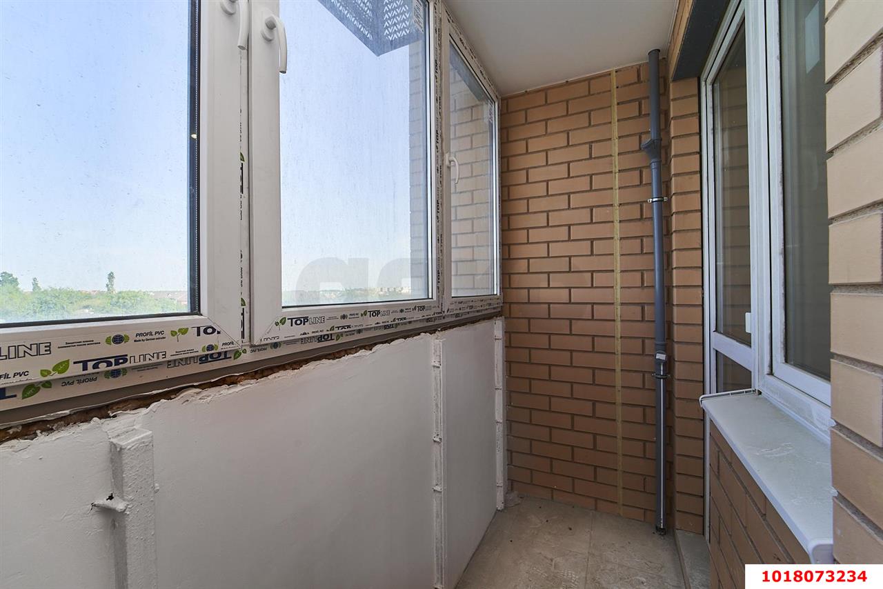 Фото №8: 1-комнатная квартира <span class="whitespace-nowrap">35 м²</span>, <span class="whitespace-nowrap">4/18 эт.</span> - Краснодар, Карасунский внутригородской округ, мкр. ЖК Смородина, ул. имени Владимира Жириновского, 3