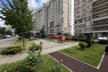 Фото №1: 1-комнатная квартира <span class="whitespace-nowrap">33 м²</span>, <span class="whitespace-nowrap">3/12 эт.</span> - Краснодар, мкр. ЖК Красная Площадь, ул. Конгрессная, 21