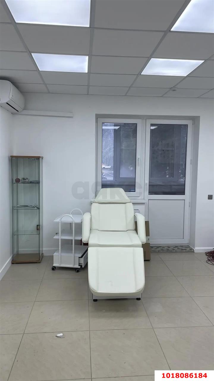 Фото №6: Студия <span class="whitespace-nowrap">84 м²</span>, <span class="whitespace-nowrap">1/16 эт.</span> - Краснодар, Западный внутригородской округ, мкр. Кожзавод, ул. Минская, 122/2