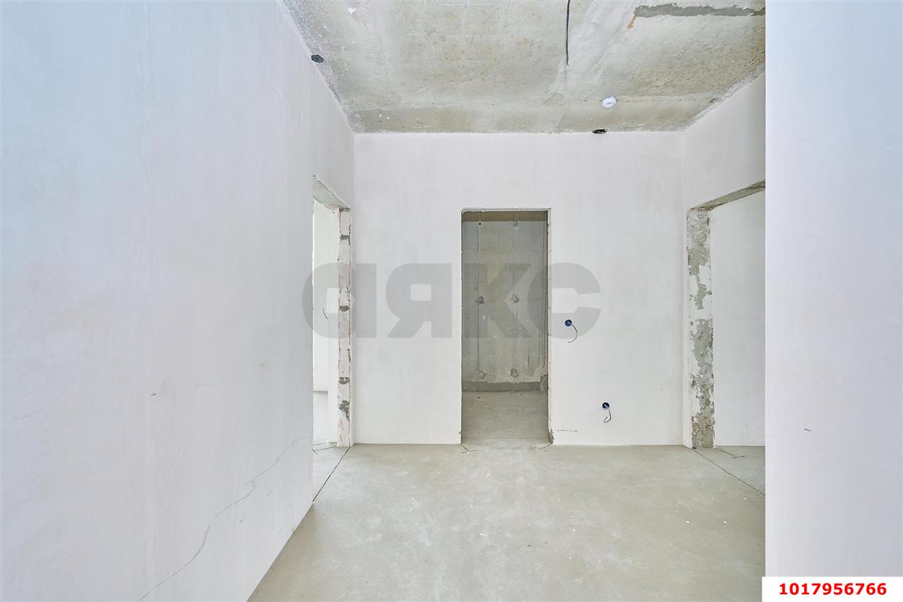 Фото №10: 2-комнатная квартира <span class="whitespace-nowrap">70 м²</span>, <span class="whitespace-nowrap">21/24 эт.</span> - Краснодар, Центральный внутригородской округ, мкр. Черёмушки, ул. Обрывная, 132/1лит6к22