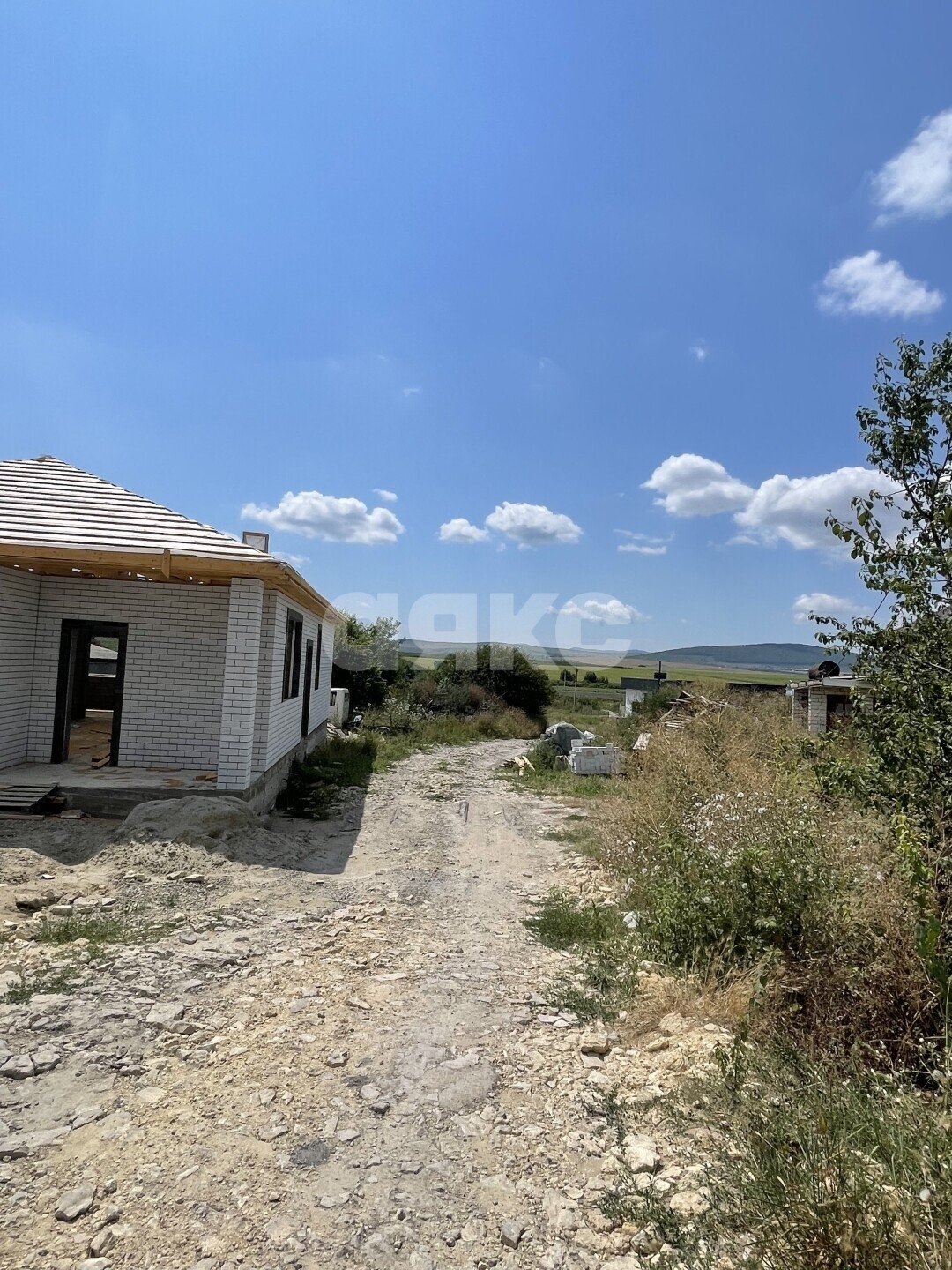 Фото №10: Дом <span class="whitespace-nowrap">106 м²</span> <span class="whitespace-nowrap">+ 6 сот.</span>, <span class="whitespace-nowrap">1 эт.</span> - Заря, ул. Мира, 84