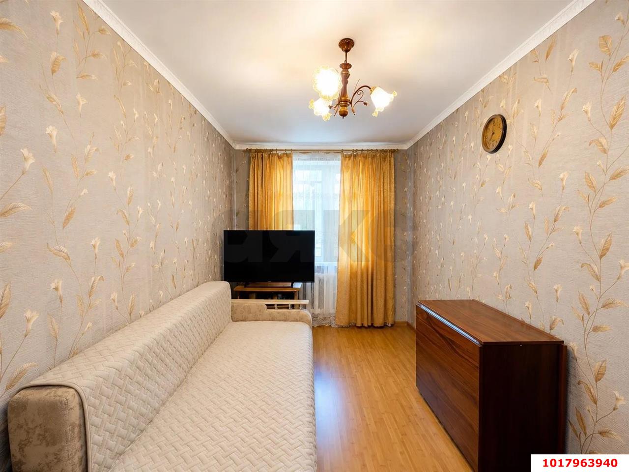 Фото №2: 3-комнатная квартира <span class="whitespace-nowrap">74 м²</span>, <span class="whitespace-nowrap">4/9 эт.</span> - Краснодар, Прикубанский внутригородской округ, мкр. Завод Измерительных Приборов, ул. имени 40-летия Победы, 37/2