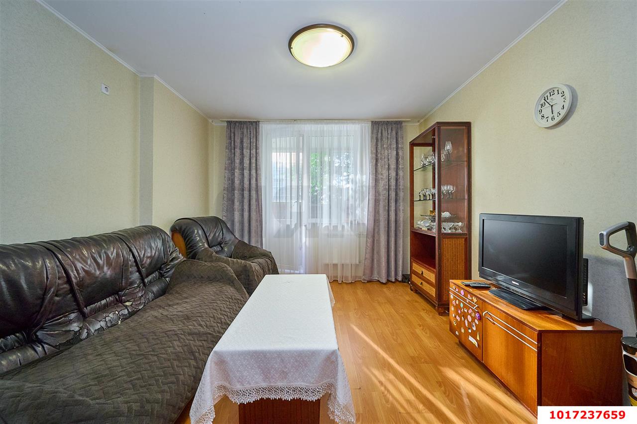 Фото №5: 2-комнатная квартира <span class="whitespace-nowrap">63 м²</span>, <span class="whitespace-nowrap">2/16 эт.</span> - Краснодар, Прикубанский внутригородской округ, 9-й километр, мкр. Военный городок № 106, ул. имени Дзержинского, 54/15