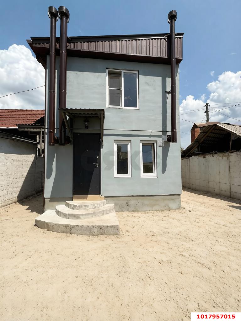 Фото №12: Дом <span class="whitespace-nowrap">80 м²</span> <span class="whitespace-nowrap">+ 0.8 сот.</span>, <span class="whitespace-nowrap">2 эт.</span> - Краснодар, Центральный внутригородской округ, мкр. Центральный, ул. Садовая, 95
