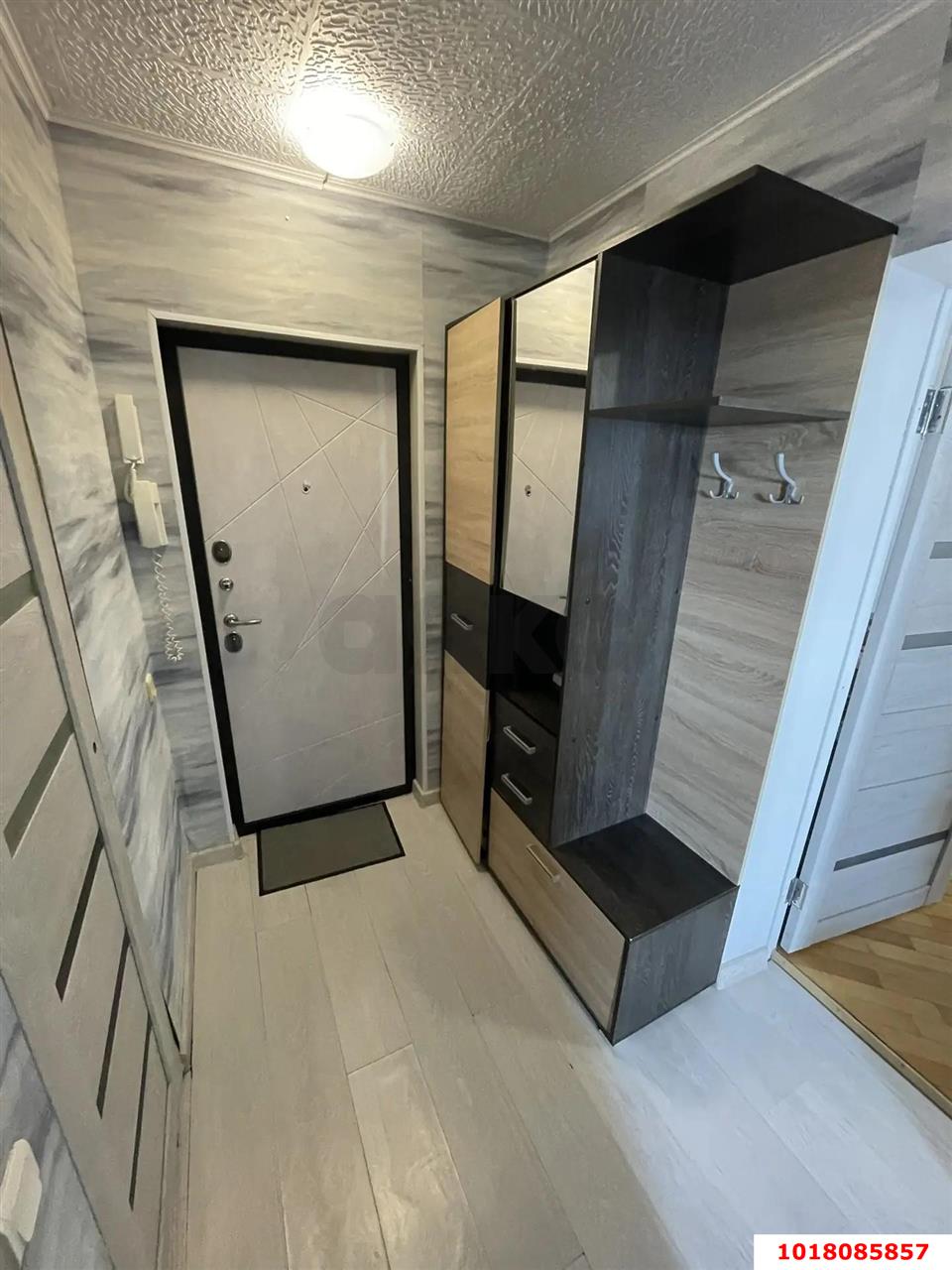 Фото №8: 1-комнатная квартира <span class="whitespace-nowrap">43 м²</span>, <span class="whitespace-nowrap">7/14 эт.</span> - Краснодар, Западный внутригородской округ, мкр. Юбилейный, ул. Рождественская набережная, 41
