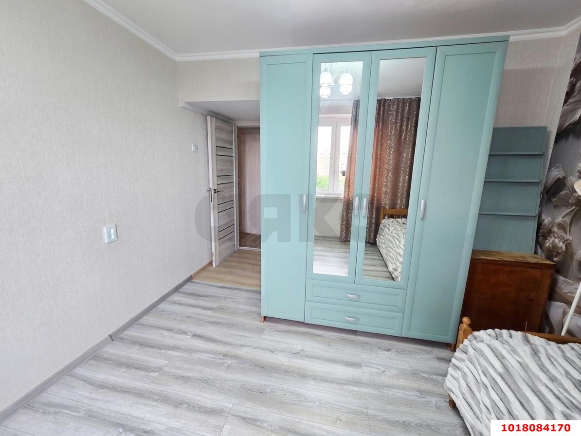 Фото №6: 2-комнатная квартира <span class="whitespace-nowrap">55 м²</span>, <span class="whitespace-nowrap">7/9 эт.</span> - Краснодар, Западный внутригородской округ, мкр. Юбилейный, ул. 70-летия Октября, 22