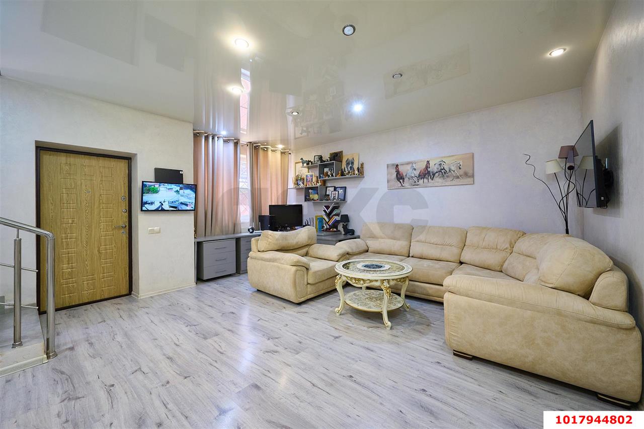 Фото №10: Дом <span class="whitespace-nowrap">96 м²</span> <span class="whitespace-nowrap">+ 1.6 сот.</span>, <span class="whitespace-nowrap">2 эт.</span> - Российский, мкр. Прикубанский внутригородской округ, ул. Бархатная, 11